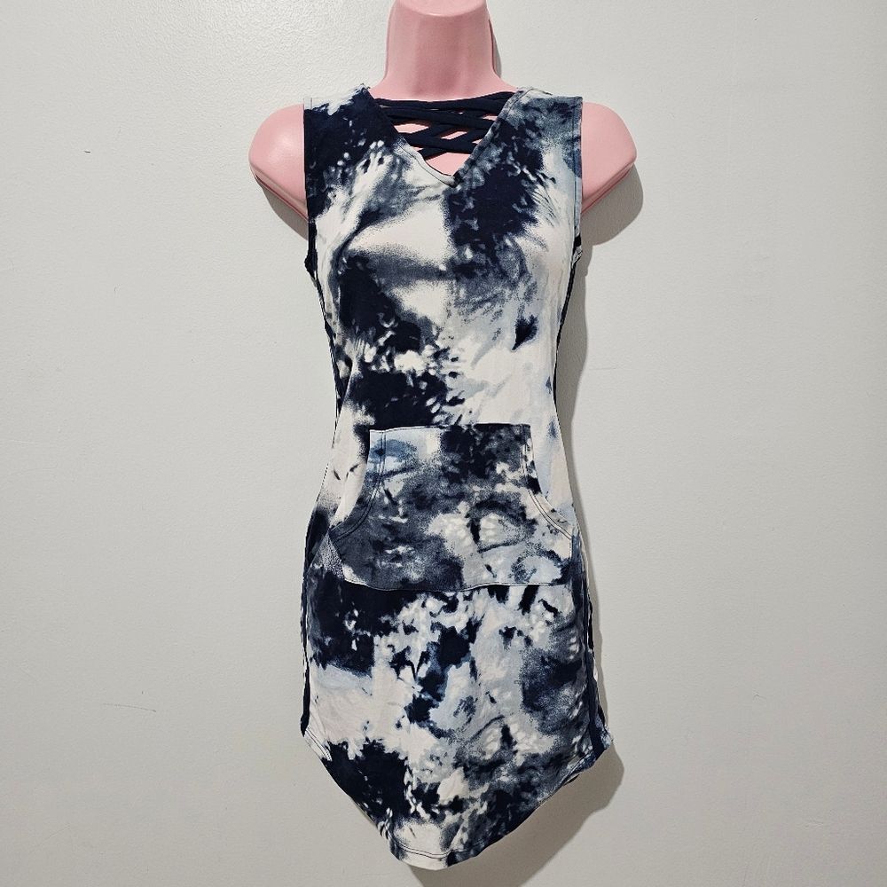 No Boundaries - Dress Hoodie Sleeveless Front Pocket - Size Juniors S - Blue